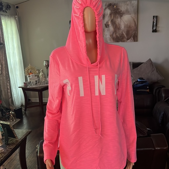 Pink 🤩 - Picture 4 of 5